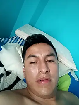 Snapshot of Nando_fez chatting on 11.13.25 Nando fez online show from 11.13.25