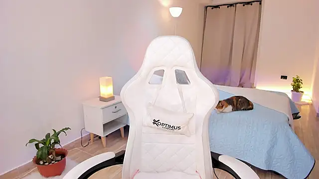 carleee winter online show from 11.27.25