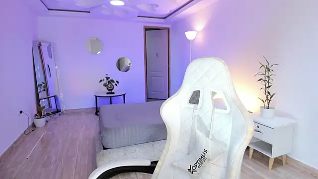 carleee winter online show from 05.23.26