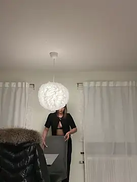 Lebanese-teen online show from 01.16.25