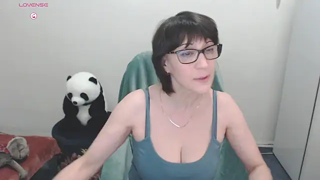 Ammillia online show from 12.02.24