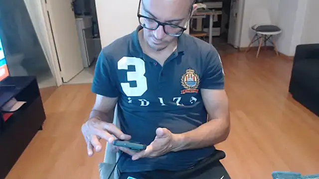 guachin hunk online show from 06.01.26