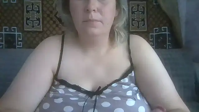 Snapshot of Diana_Britt chatting on 07.13.26 Diana Britt online show from 07.13.26