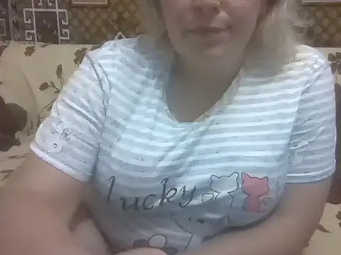 Snapshot of Diana_Britt chatting on 07.28.26 Diana Britt online show from 07.28.26