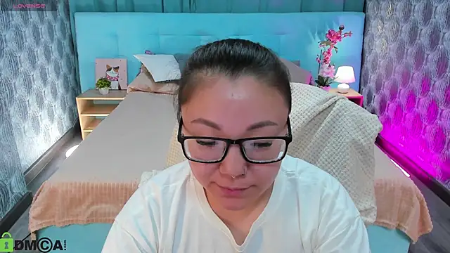 Snapshot of gentle_muse chatting on 05.09.26 gentle muse online show from 05.09.26