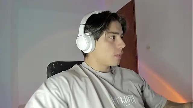 Giordano Russo online show from 03.24.26