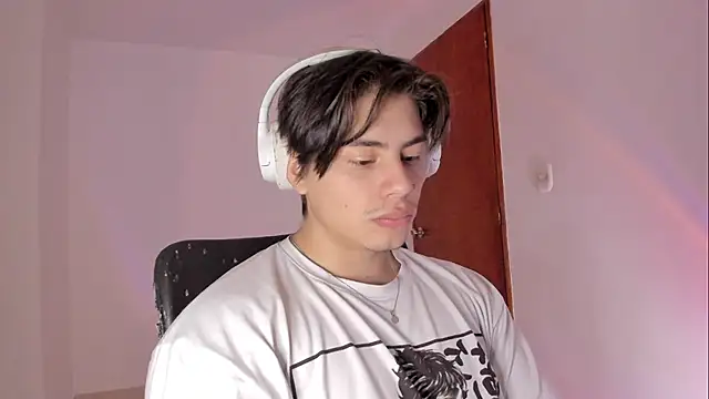 Giordano Russo online show from 04.04.26