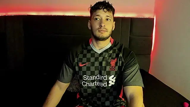 alejandro  2 online show from 09.21.25