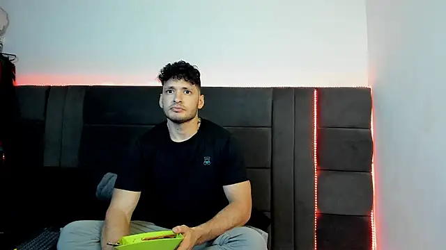 alejandro  2 online show from 01.31.26