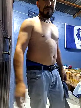 Eumanzor online show from 04.11.26