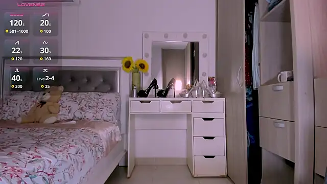 Snapshot of sharonDulce chatting on 02.11.26 sharonDulce online show from 02.11.26