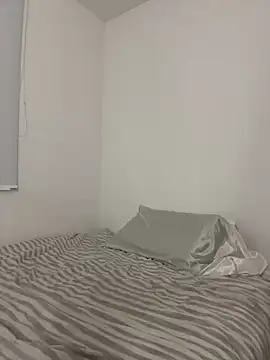 Snapshot of oriana_zoeee chatting on 02.14.25 oriana zoeee online show from 02.14.25