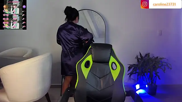caroline23 x online show from 03.09.25