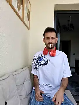 Snapshot of Drkats chatting on 04.02.26 Drkats online show from 04.02.26