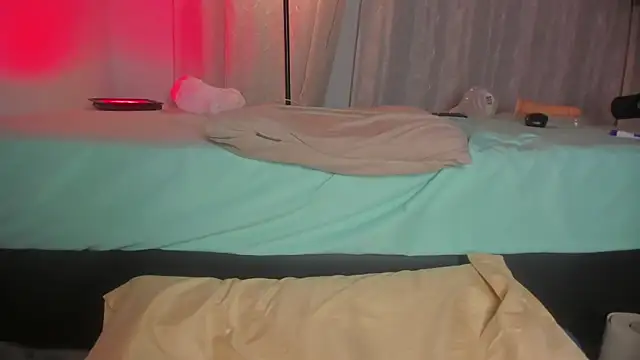 hot booty  online show from 01.30.25