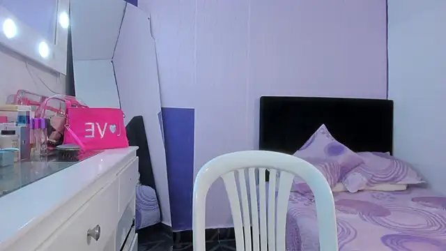 Byanca Winklar online show from 01.19.25