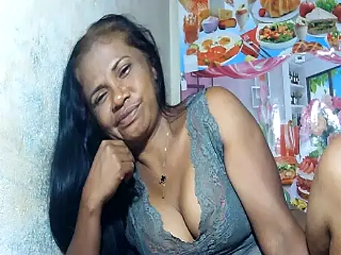 Snapshot of Hyncam chatting on 02.22.25 Hyncam online show from 02.22.25