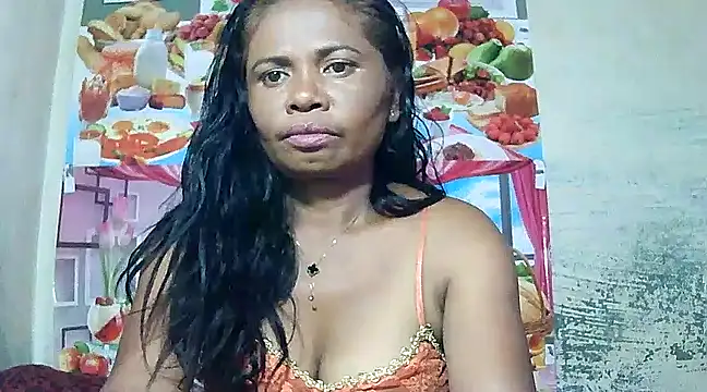 Snapshot of Hyncam chatting on 03.11.25 Hyncam online show from 03.11.25