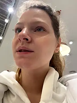 MaryHiggins online show from 10.28.25