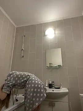 MaryHiggins online show from 11.10.25