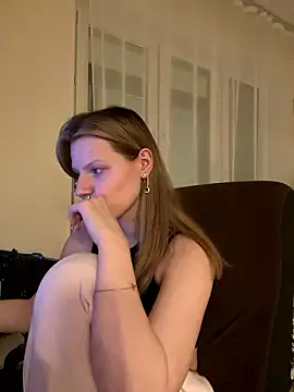 MaryHiggins online show from 01.05.26