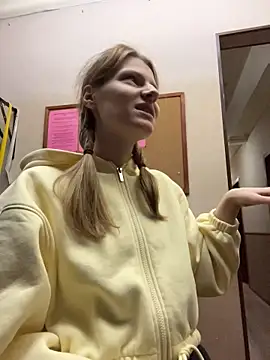 MaryHiggins online show from 03.12.26