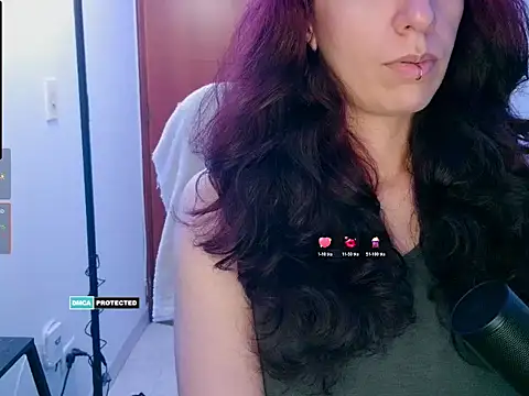 thecherry Paulette online show from 12.04.25