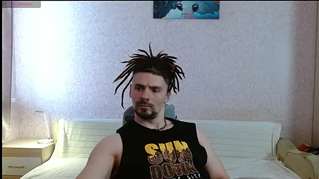 Aestheticguy101 online show from 04.30.26