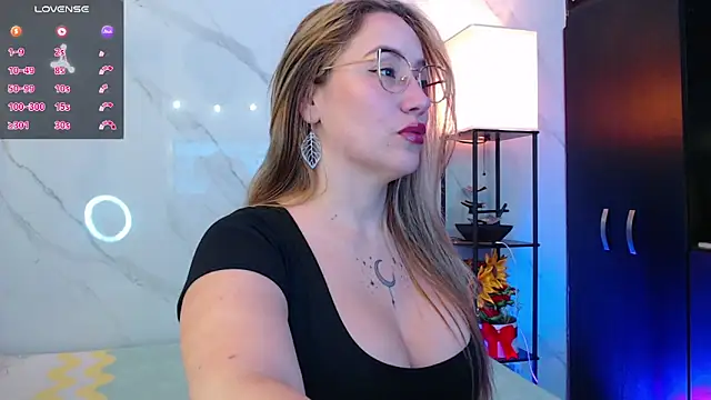 hotpawgmilf online show from 02.07.26