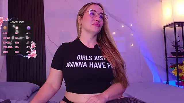 hotpawgmilf online show from 07.22.26