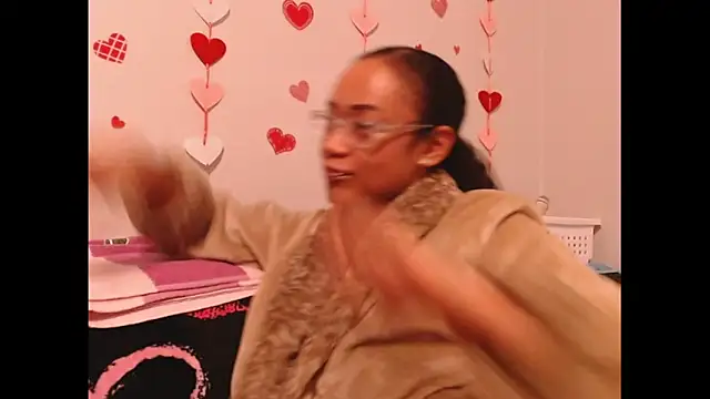 RylHoneyy online show from 02.15.26