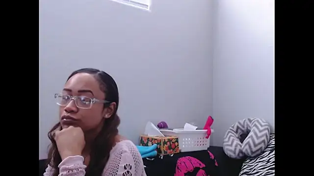 RylHoneyy online show from 03.13.26