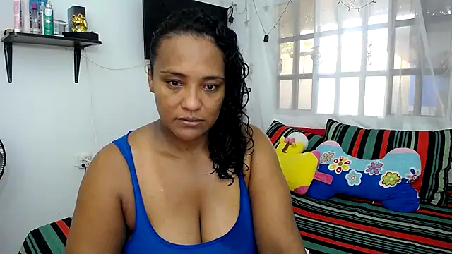 Snapshot of marysol83 chatting on 12.29.24 marysol83 online show from 12.29.24