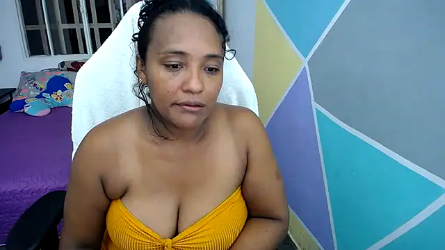 Snapshot of marysol83 chatting on 01.11.25 marysol83 online show from 01.11.25