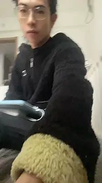 CrytinaSissyCrossdress online show from 11.16.25