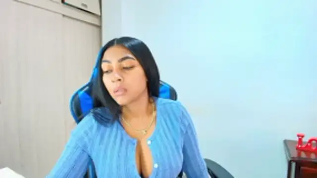 sophiax-x online show from 11.07.25