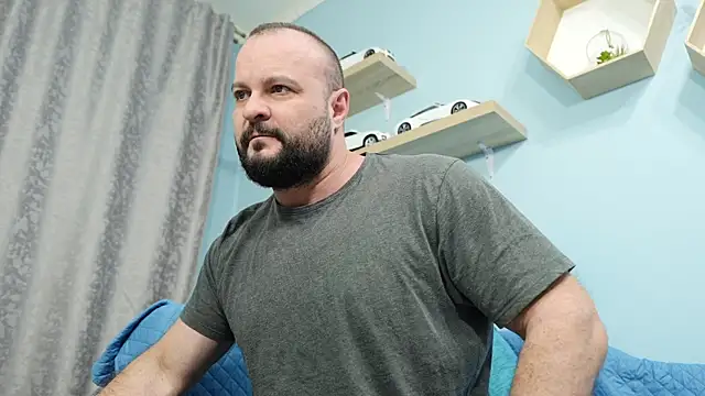 Muscle Bear online show from 02.03.25