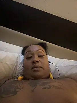Snapshot of Nataliemarie12 chatting on 02.22.26 Nataliemarie12 online show from 02.22.26