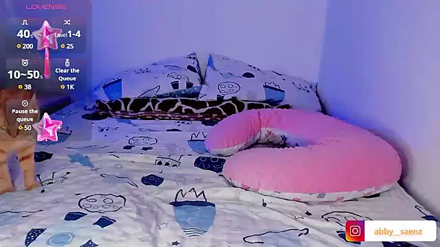Snapshot of Abby_Saenz01 chatting on 03.09.25 Abby Saenz01 online show from 03.09.25