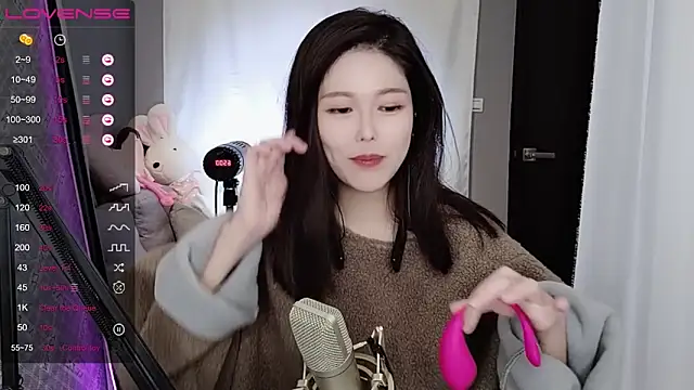 tw lala online show from 12.26.24