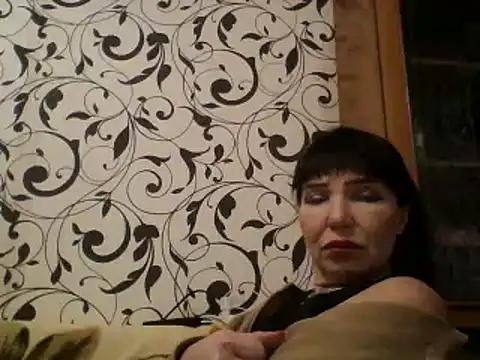 Snapshot of JeaneDavis chatting on 02.07.25 JeaneDavis online show from 02.07.25