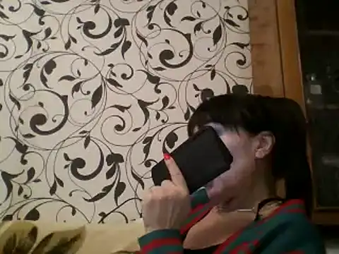 Snapshot of JeaneDavis chatting on 02.11.25 JeaneDavis online show from 02.11.25