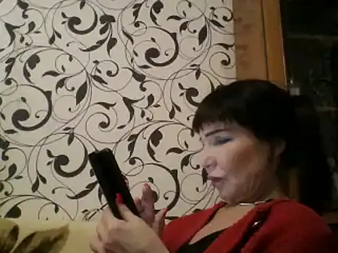 Snapshot of JeaneDavis chatting on 02.13.25 JeaneDavis online show from 02.13.25