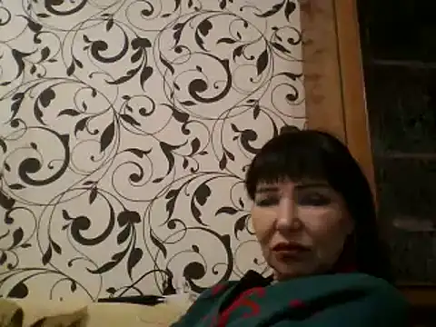 Snapshot of JeaneDavis chatting on 02.14.25 JeaneDavis online show from 02.14.25