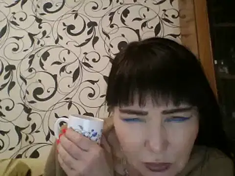 Snapshot of JeaneDavis chatting on 02.19.25 JeaneDavis online show from 02.19.25