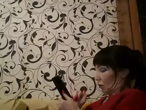 Snapshot of JeaneDavis chatting on 02.20.25 JeaneDavis online show from 02.20.25