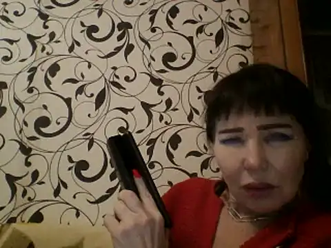 Snapshot of JeaneDavis chatting on 02.21.25 JeaneDavis online show from 02.21.25