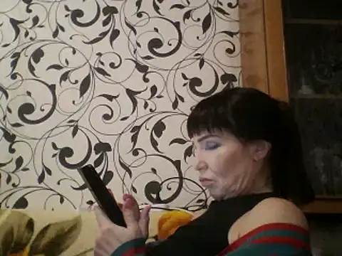 Snapshot of JeaneDavis chatting on 03.12.25 JeaneDavis online show from 03.12.25