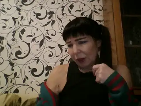 Snapshot of JeaneDavis chatting on 03.12.25 JeaneDavis online show from 03.12.25