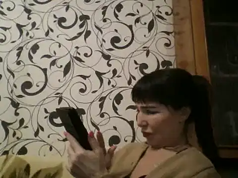 Snapshot of JeaneDavis chatting on 03.14.25 JeaneDavis online show from 03.14.25